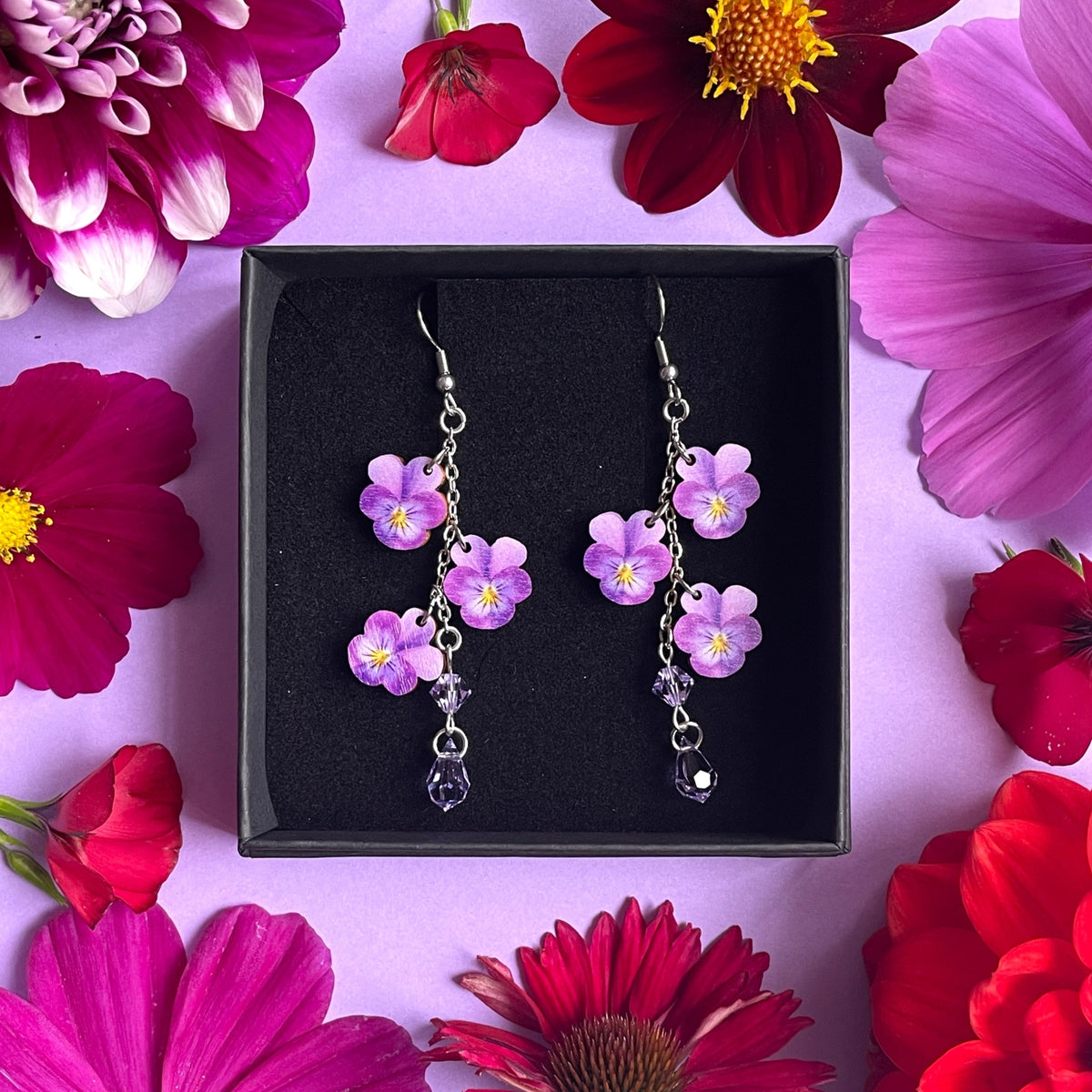 Orvokki Love, violetti (koukku tai huggie)